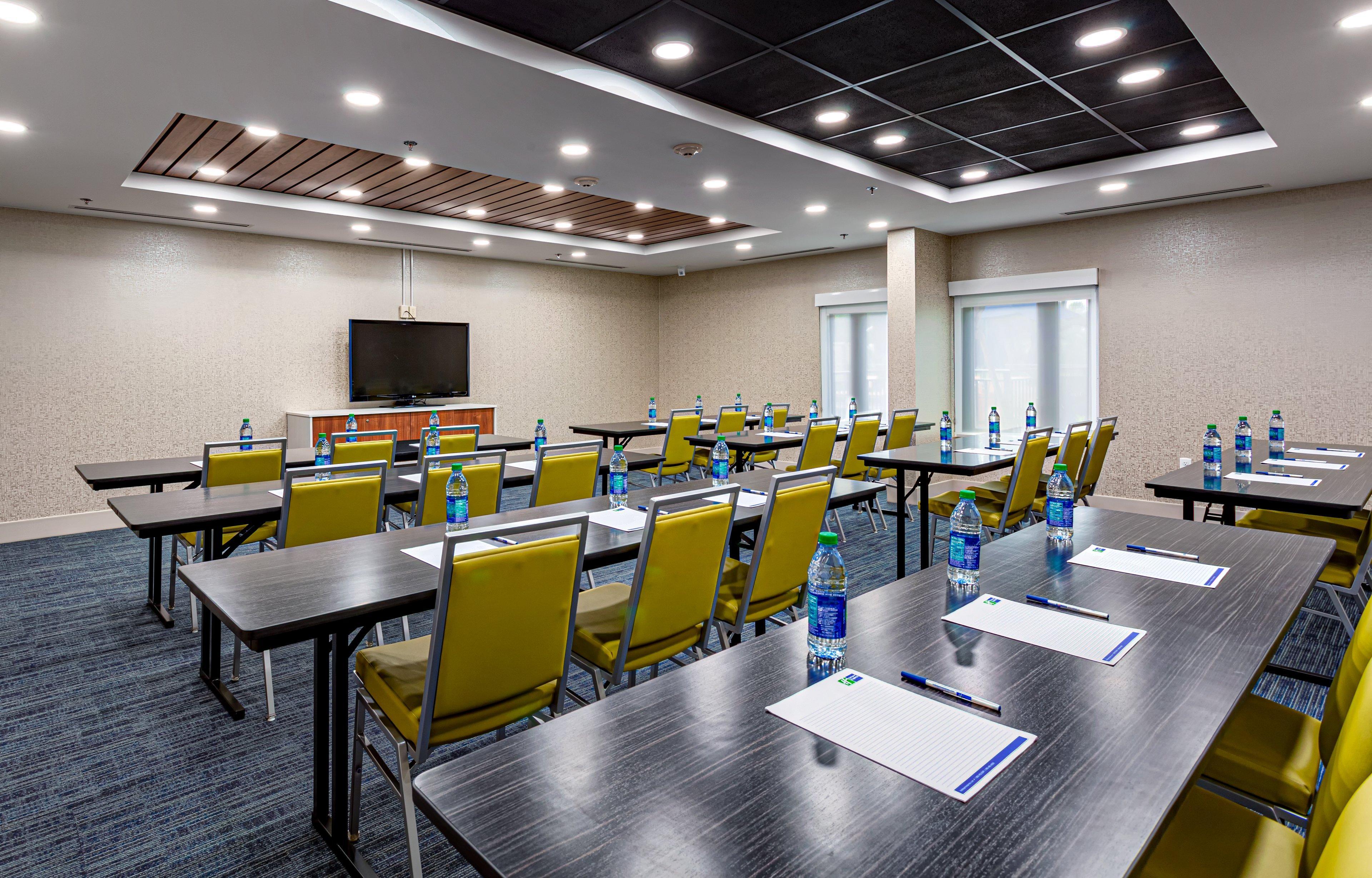 Holiday Inn Express Tampa-Brandon By Ihg Exterior foto